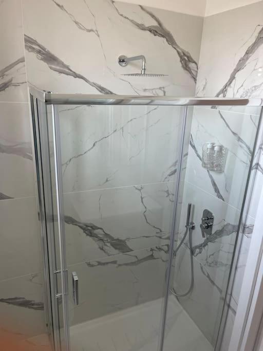 Apartament L'Aurora House Neapol Zewnętrze zdjęcie