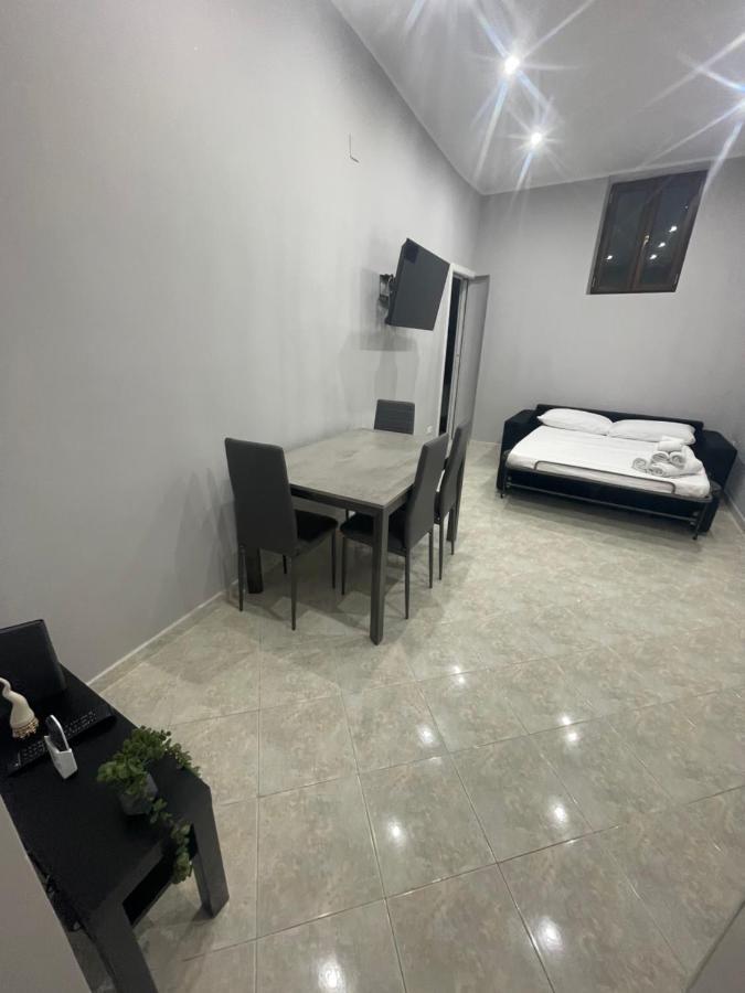 Apartament L'Aurora House Neapol Zewnętrze zdjęcie